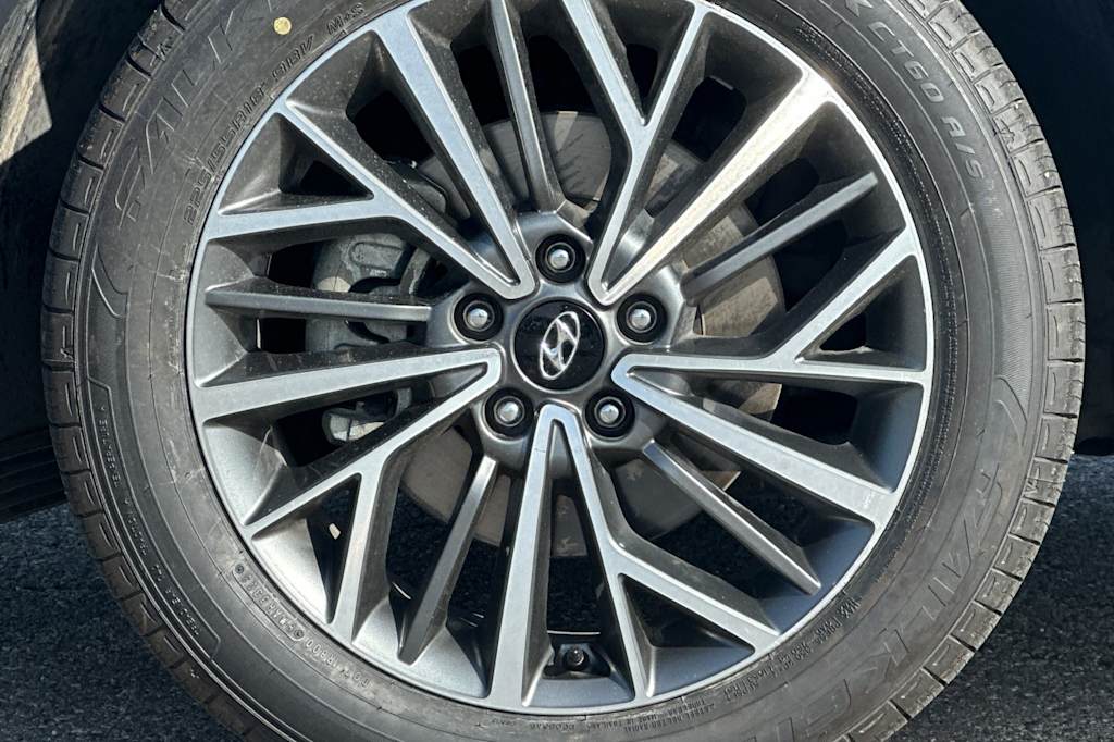Image 8 of 2019 Hyundai Tucson