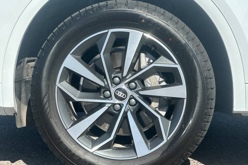 Thumbnail: 2021 Audi Q5 - 7