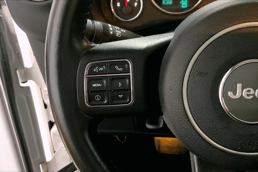 Thumbnail: 2018 Jeep Wrangler - 20