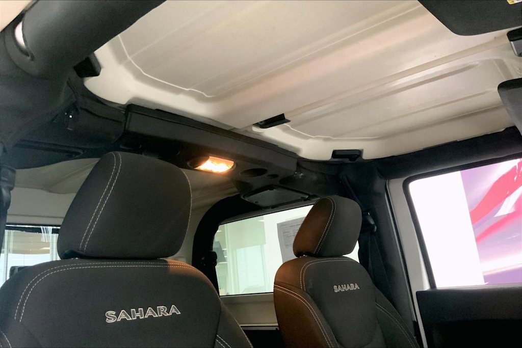 Thumbnail: 2018 Jeep Wrangler - 25