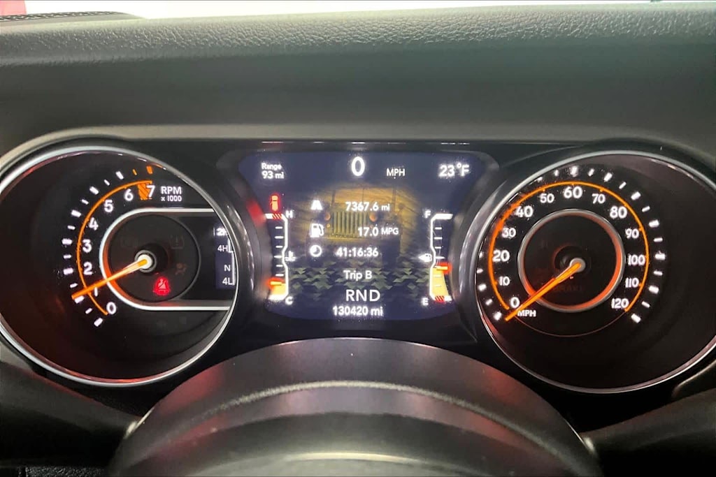 Thumbnail: 2018 Jeep Wrangler - 14