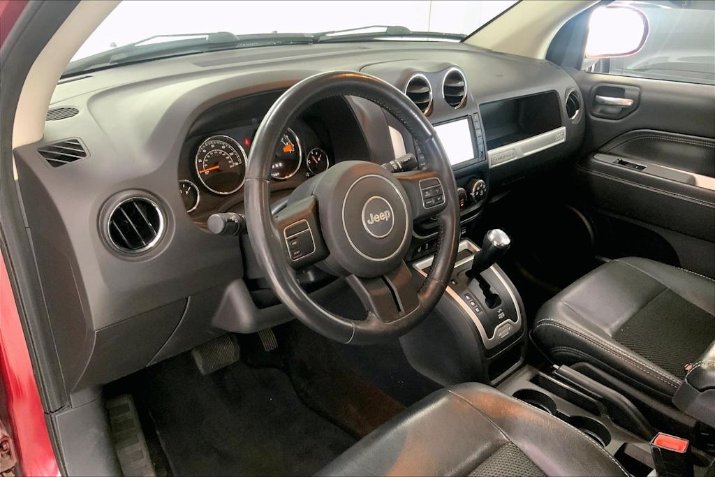 Thumbnail: 2014 Jeep Compass - 2
