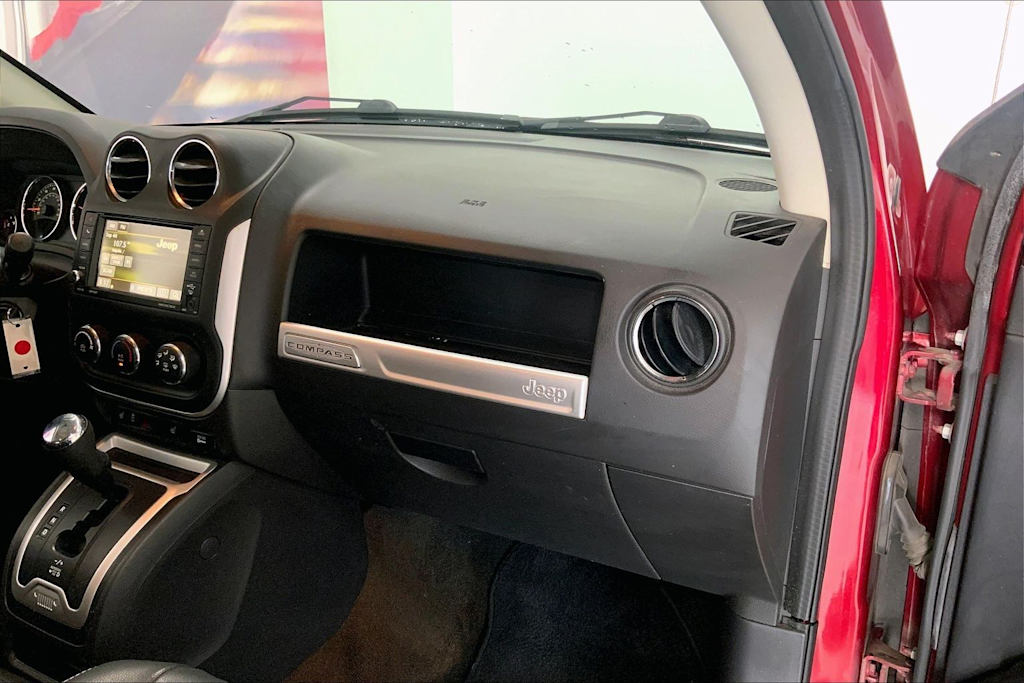 Thumbnail: 2014 Jeep Compass - 23