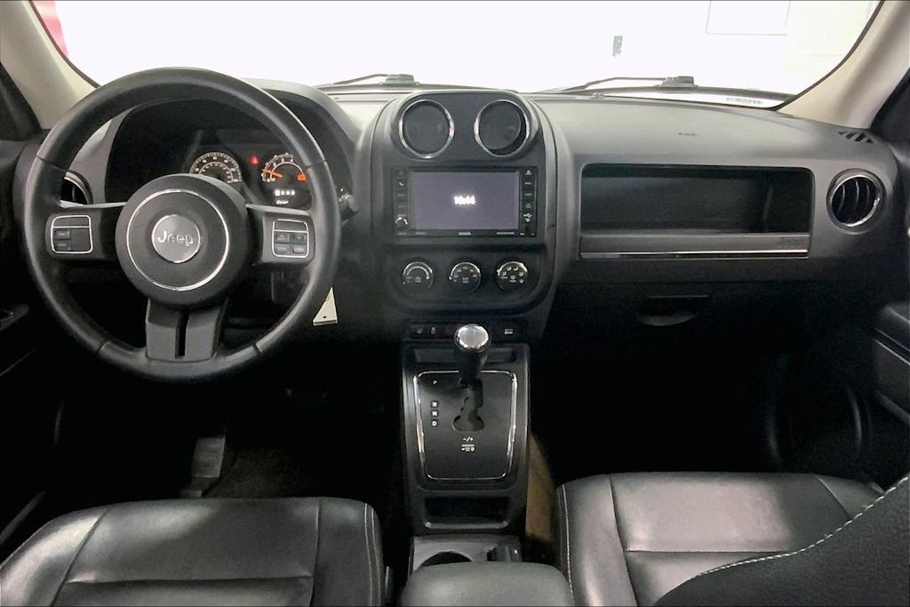 Thumbnail: 2016 Jeep Patriot - 9