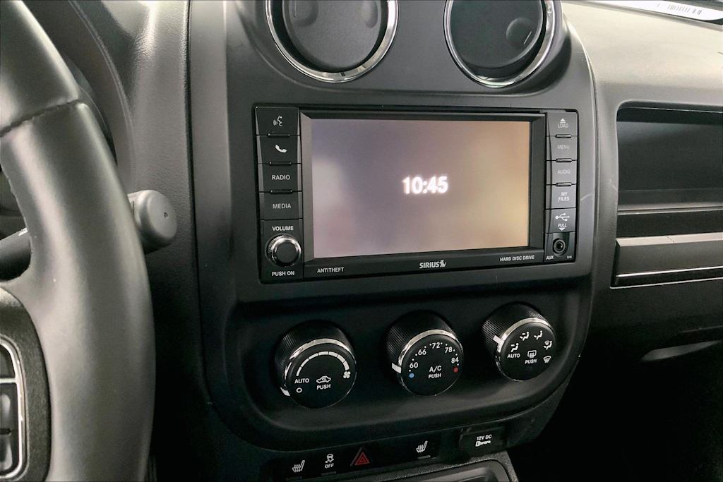 Thumbnail: 2016 Jeep Patriot - 13