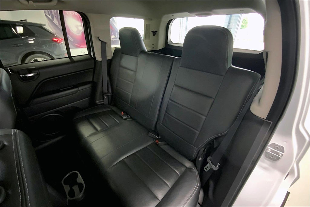 Thumbnail: 2016 Jeep Patriot - 27