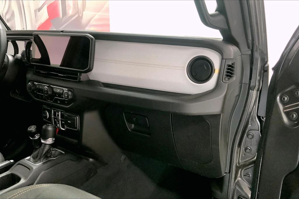 Thumbnail: 2024 Jeep Wrangler - 21