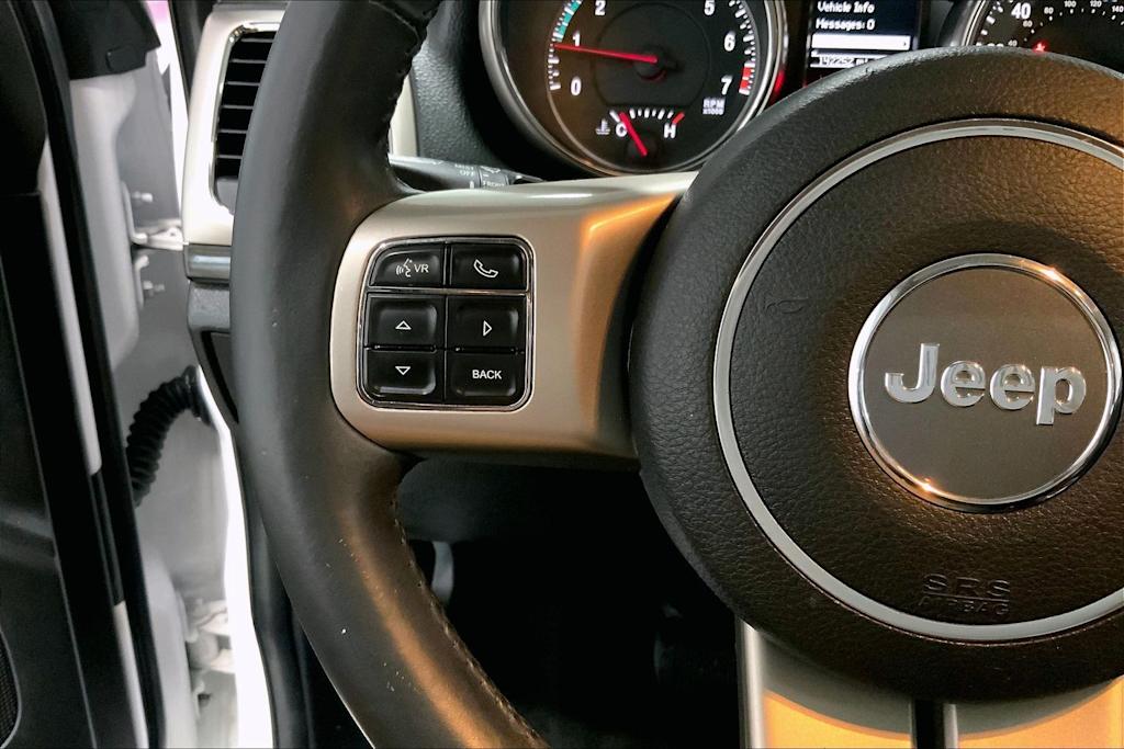 Thumbnail: 2013 Jeep Grand Cherokee - 21