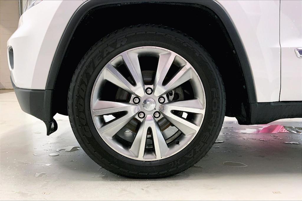 Thumbnail: 2013 Jeep Grand Cherokee - 7