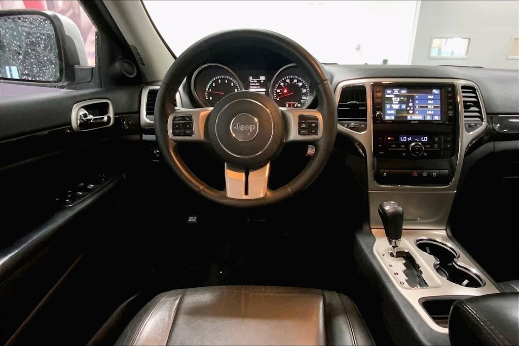 Thumbnail: 2013 Jeep Grand Cherokee - 12
