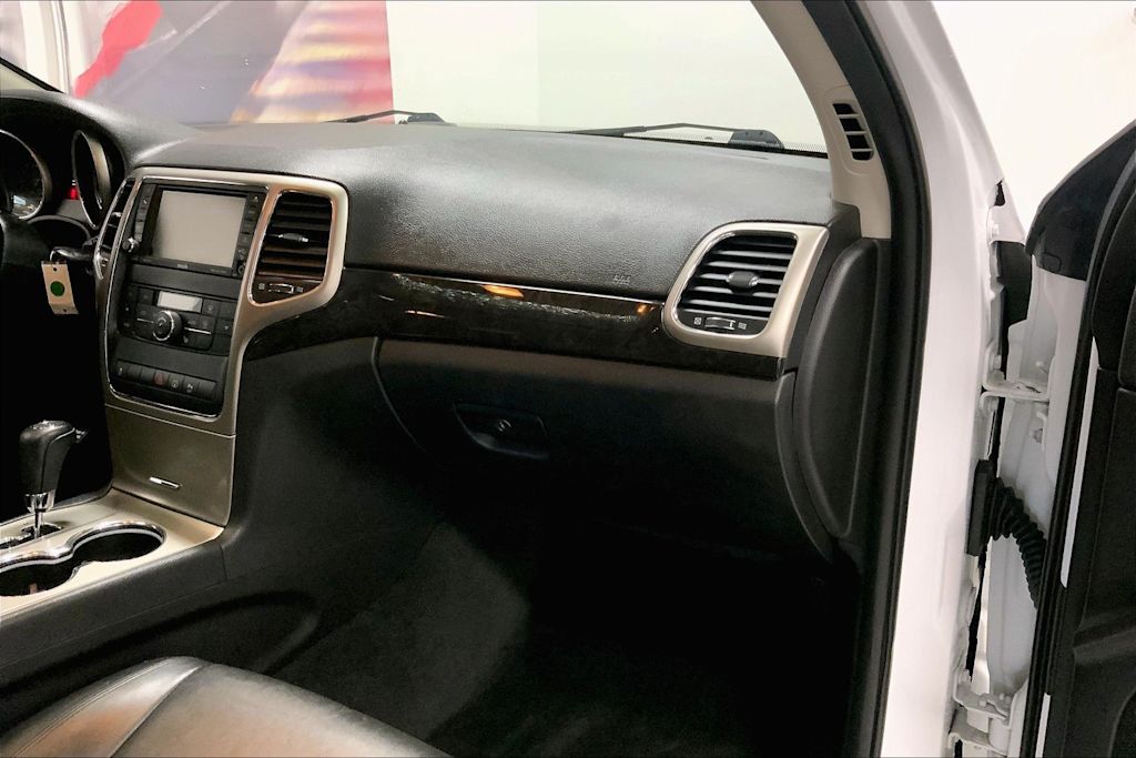 Thumbnail: 2013 Jeep Grand Cherokee - 13
