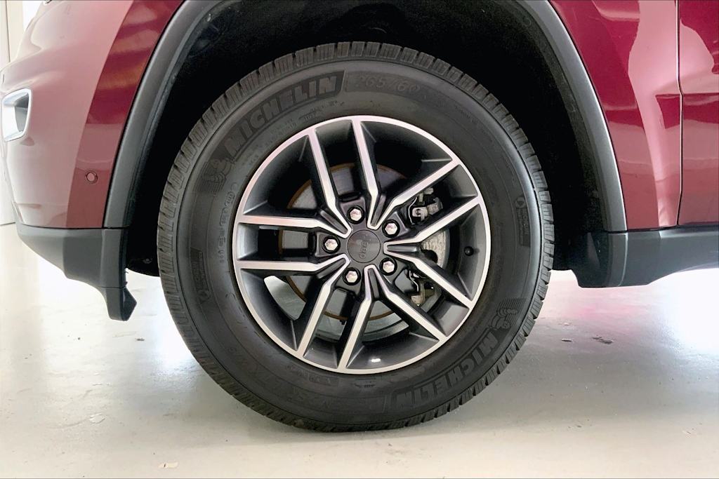 Thumbnail: 2020 Jeep Grand Cherokee - 8