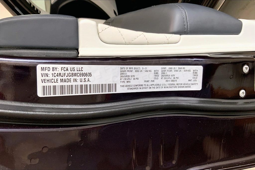 Thumbnail: 2021 Jeep Grand Cherokee - 20