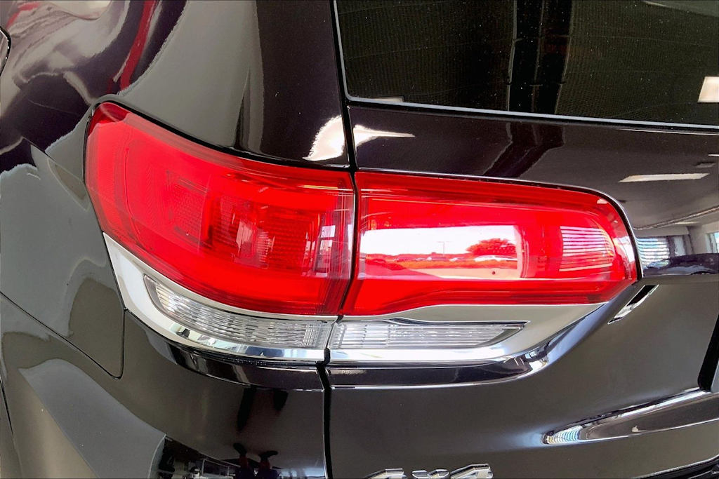 Thumbnail: 2021 Jeep Grand Cherokee - 30