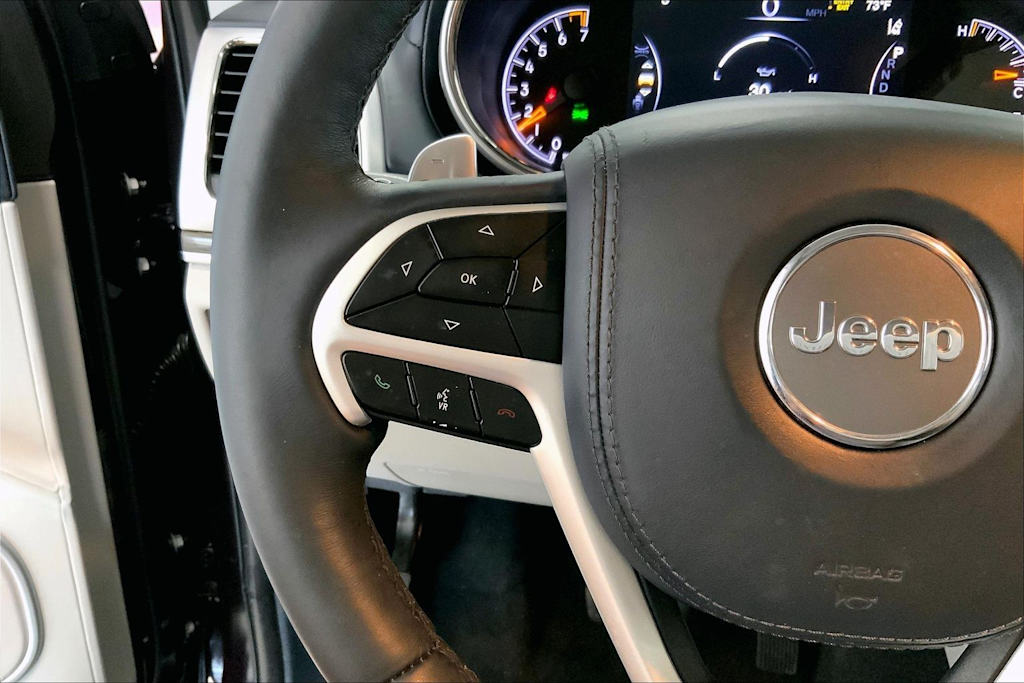 Thumbnail: 2021 Jeep Grand Cherokee - 23