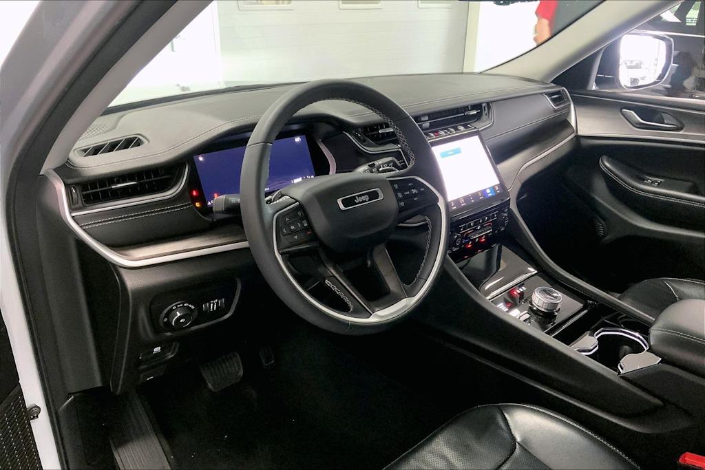 Thumbnail: 2023 Jeep Grand Cherokee - 2