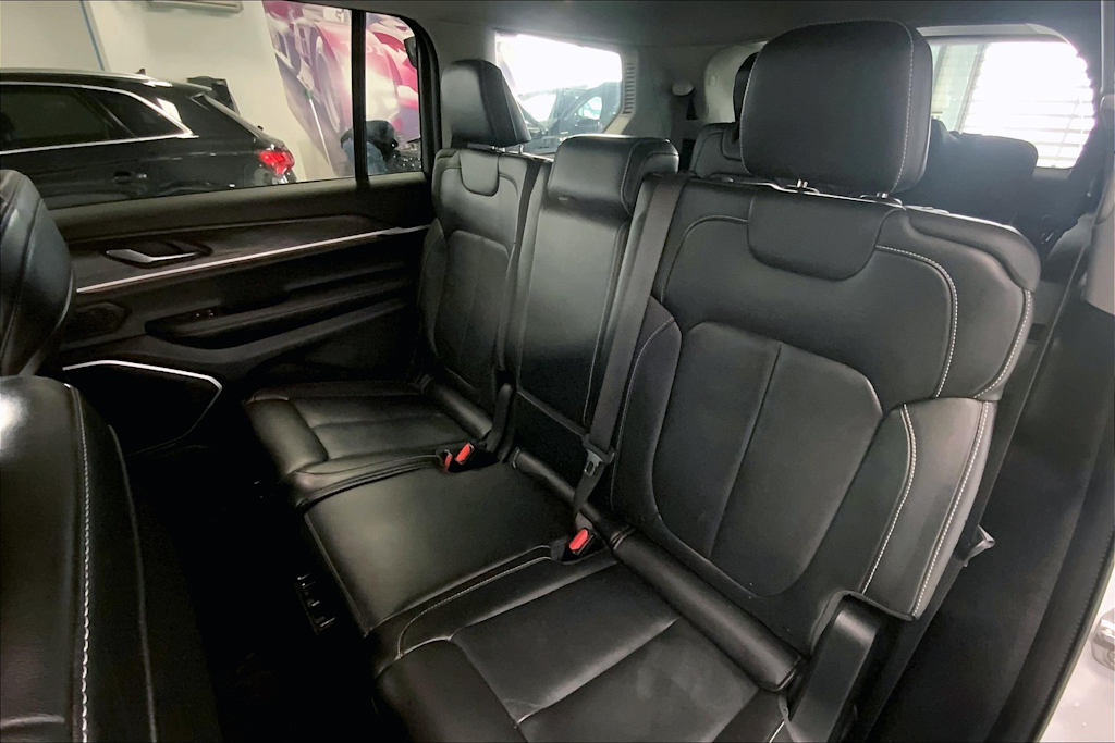 2021 Jeep Grand Cherokee L Limited Edition 29
