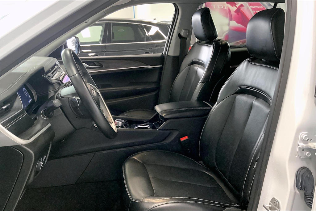 2021 Jeep Grand Cherokee L Limited Edition 11