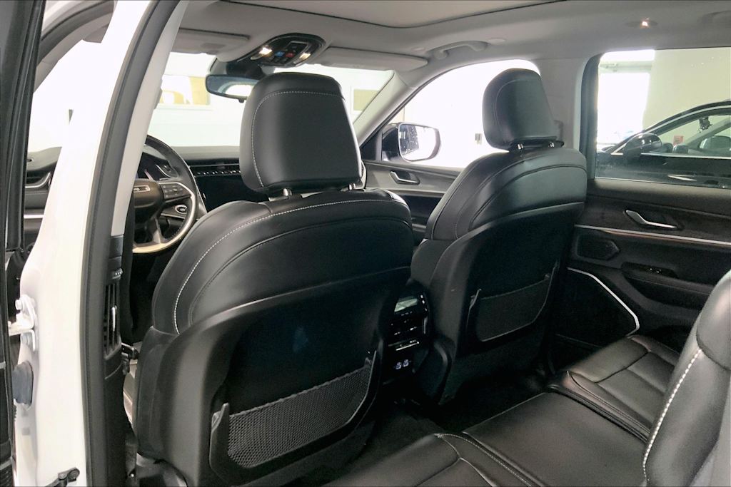 2021 Jeep Grand Cherokee L Limited Edition 13