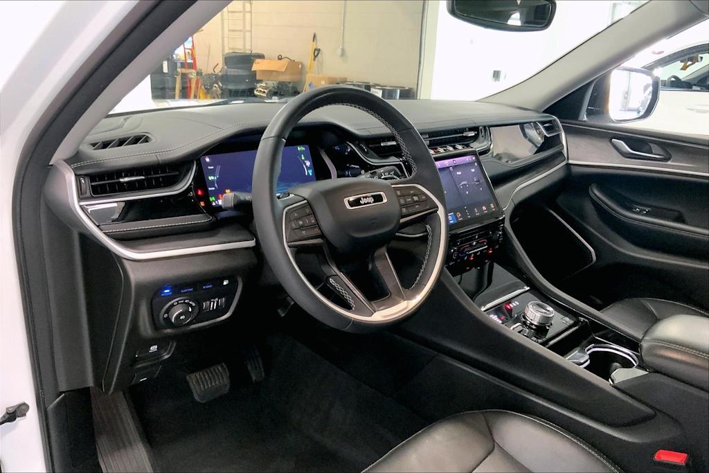 Thumbnail: 2022 Jeep Grand Cherokee - 2