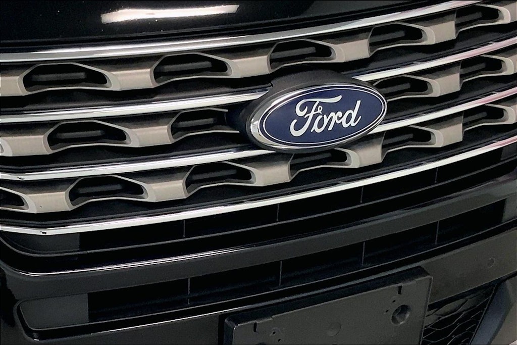 Thumbnail: 2017 Ford Explorer - 29