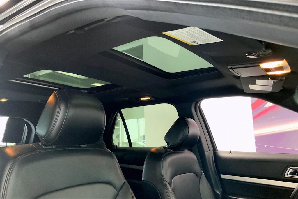 Thumbnail: 2017 Ford Explorer - 27