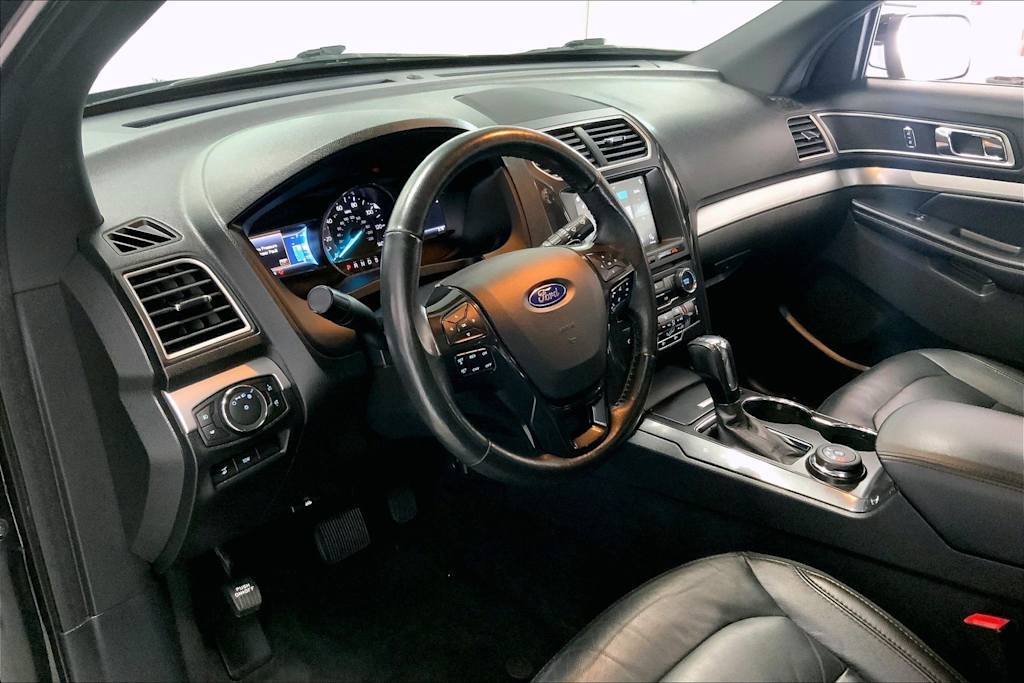 Thumbnail: 2017 Ford Explorer - 2