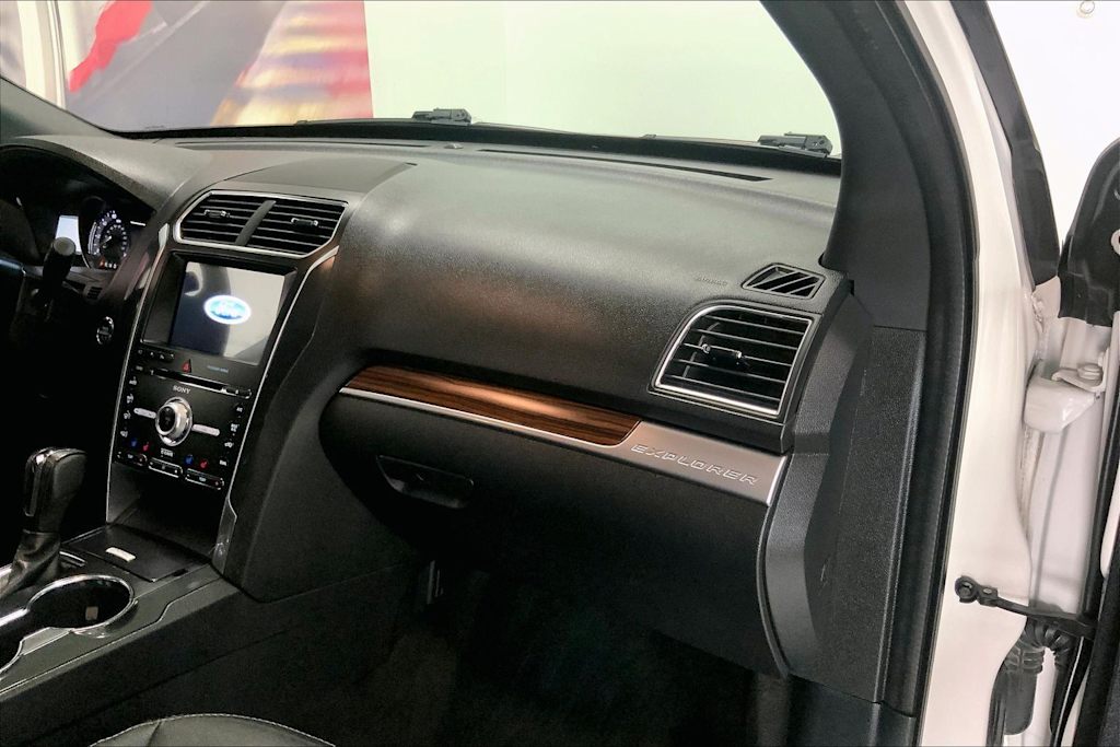 Thumbnail: 2018 Ford Explorer - 22