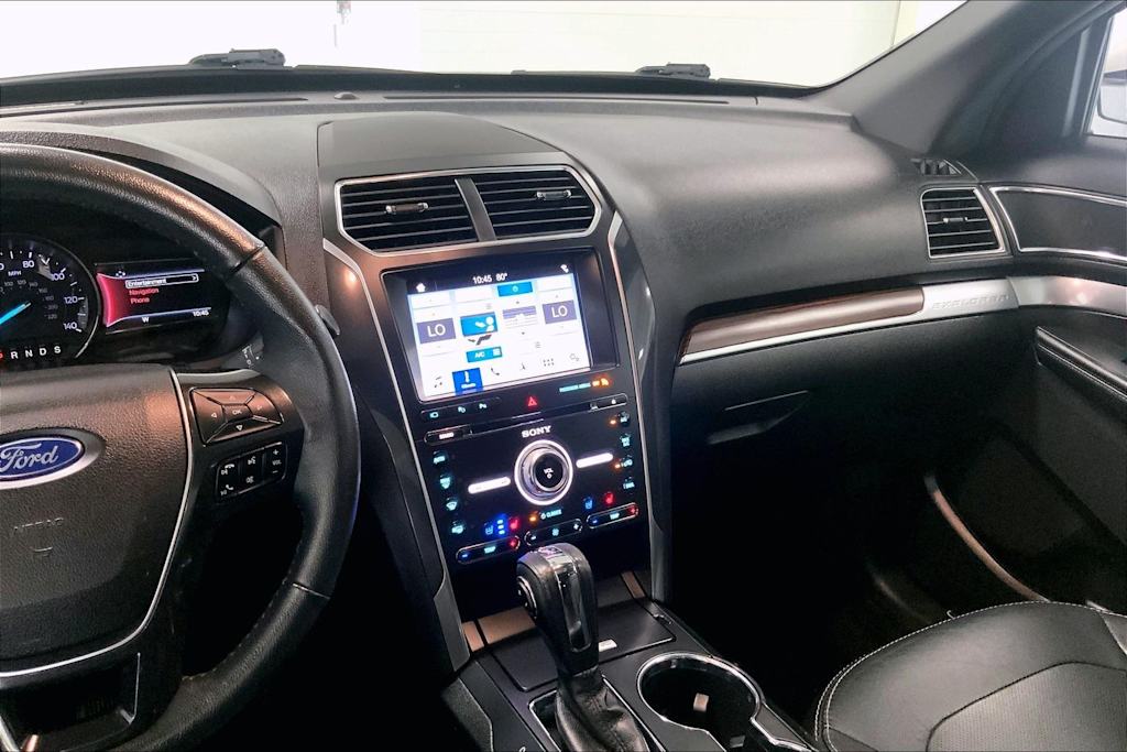 Thumbnail: 2018 Ford Explorer - 14