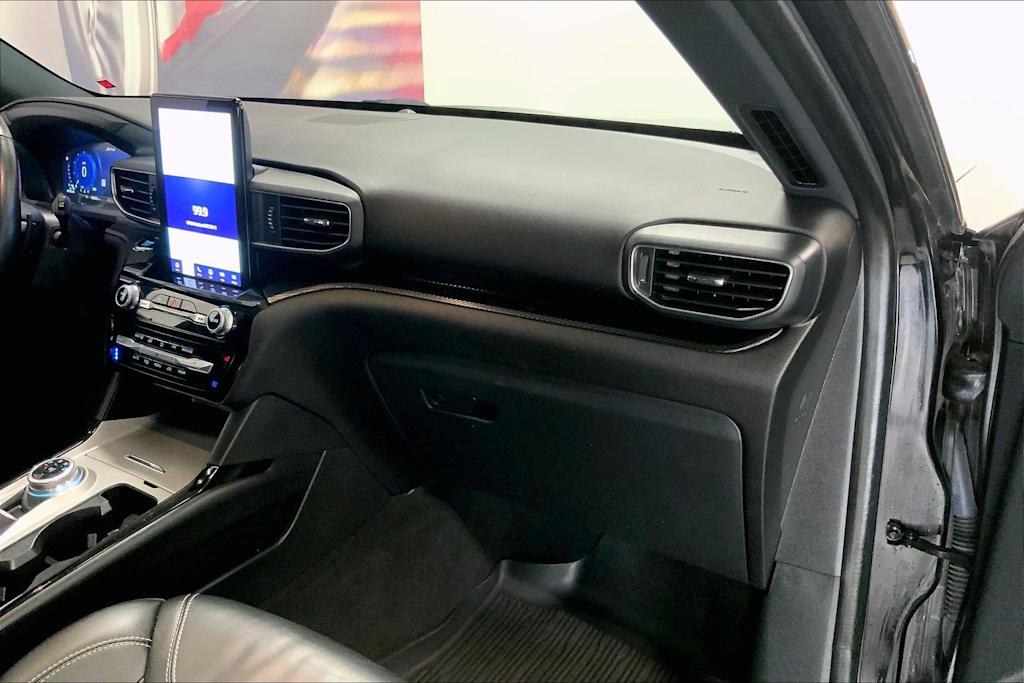 Thumbnail: 2022 Ford Explorer - 20