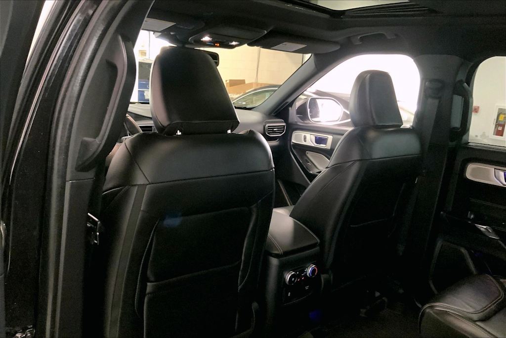 Thumbnail: 2022 Ford Explorer - 11