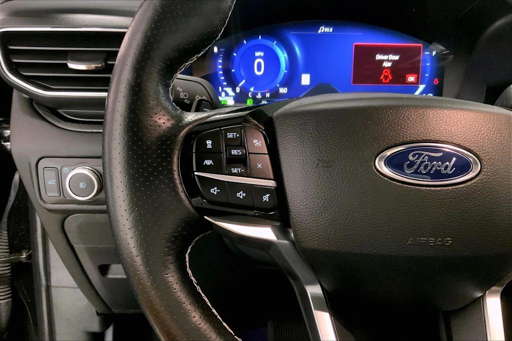 Thumbnail: 2022 Ford Explorer - 21