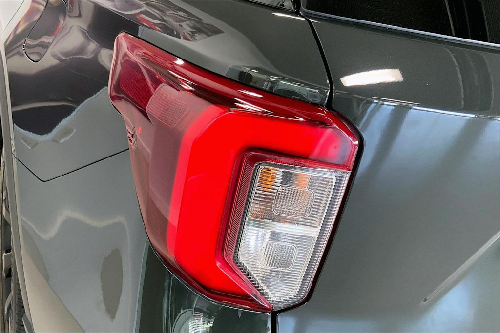 Thumbnail: 2022 Ford Explorer - 30