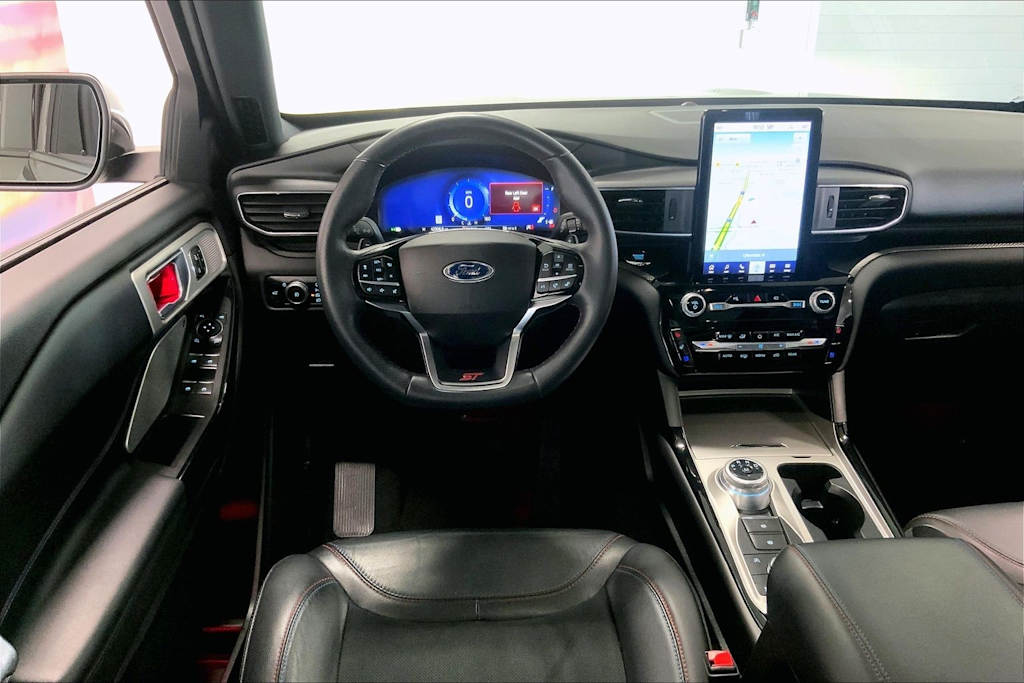 Thumbnail: 2022 Ford Explorer - 12