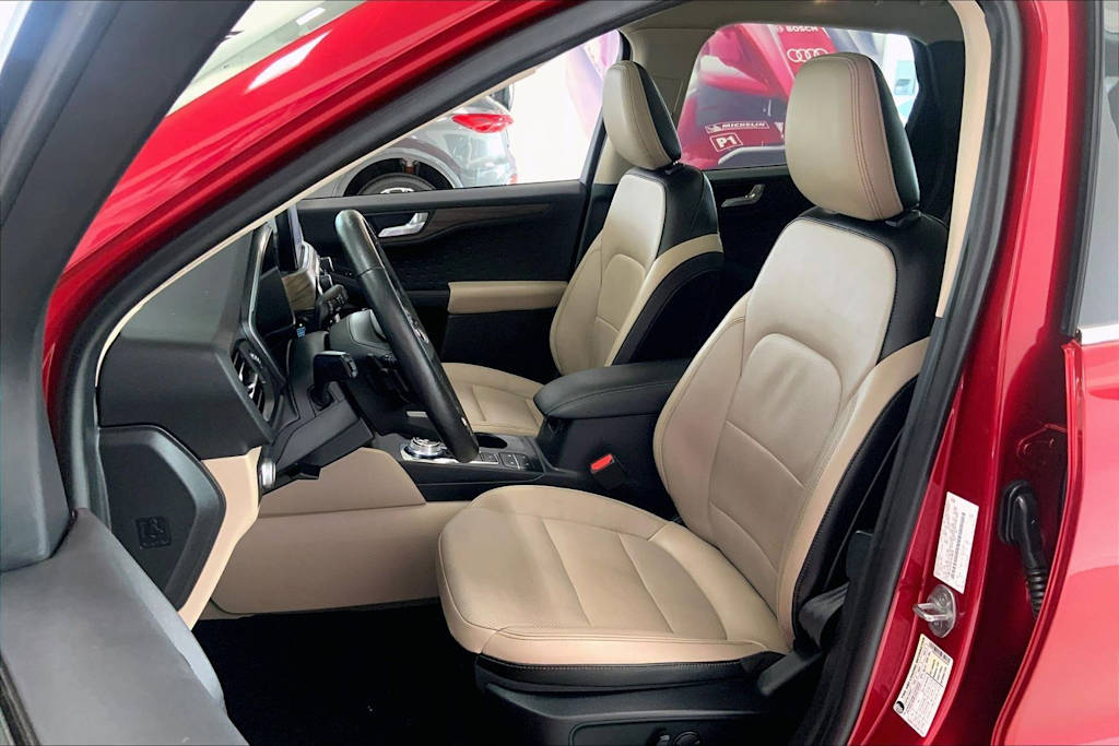 Thumbnail: 2020 Ford Escape - 10