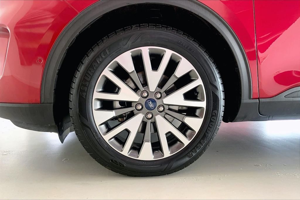 Thumbnail: 2020 Ford Escape - 8