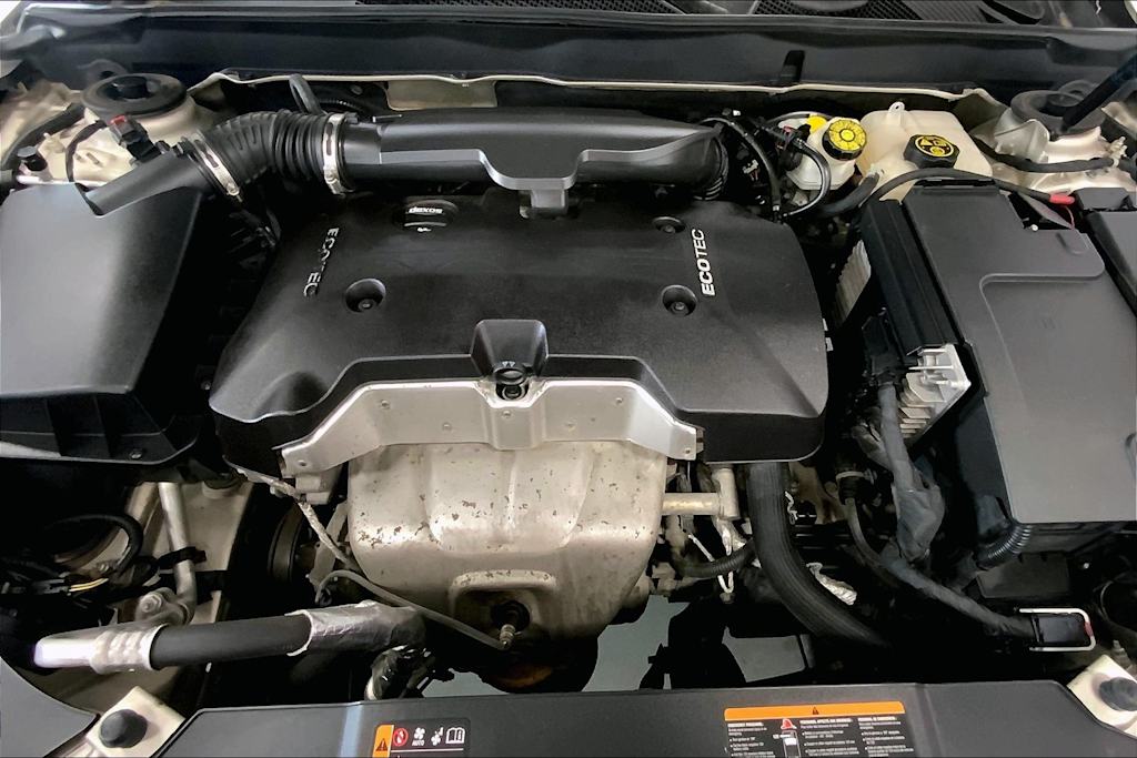 2015 Chevrolet Malibu LT 8