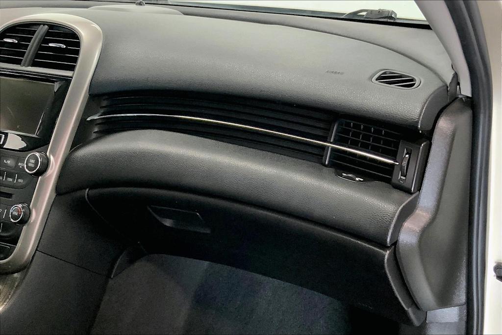 2015 Chevrolet Malibu LT 22