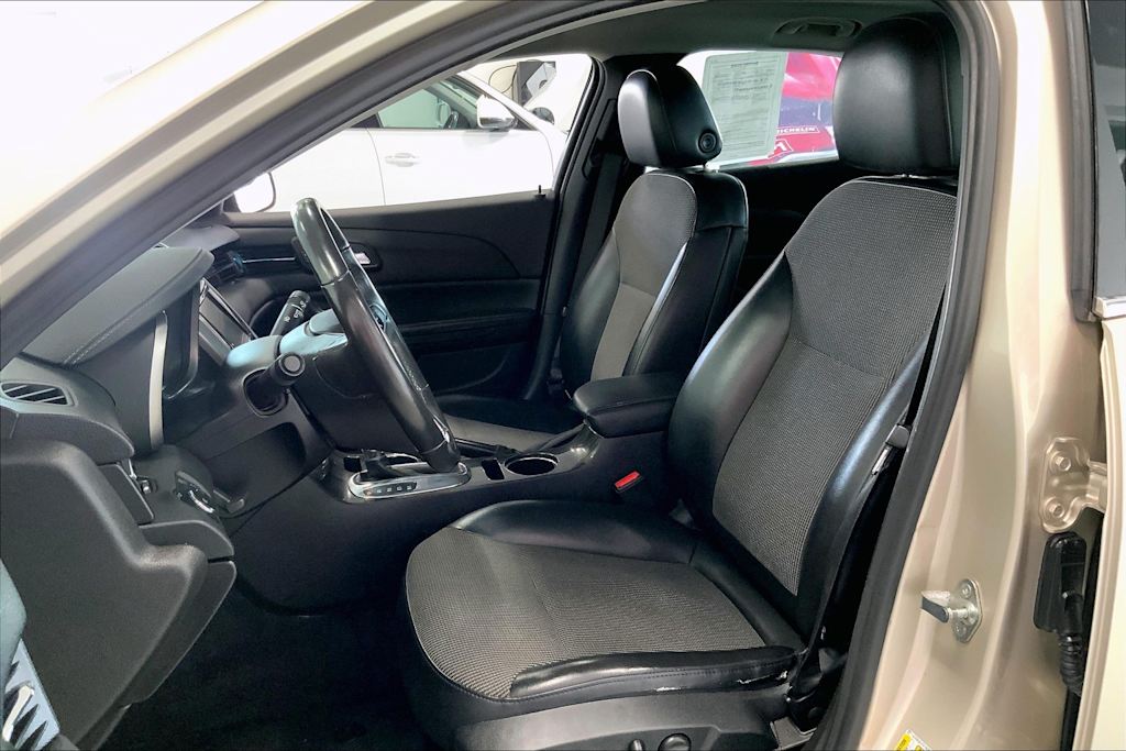 2015 Chevrolet Malibu LT 10