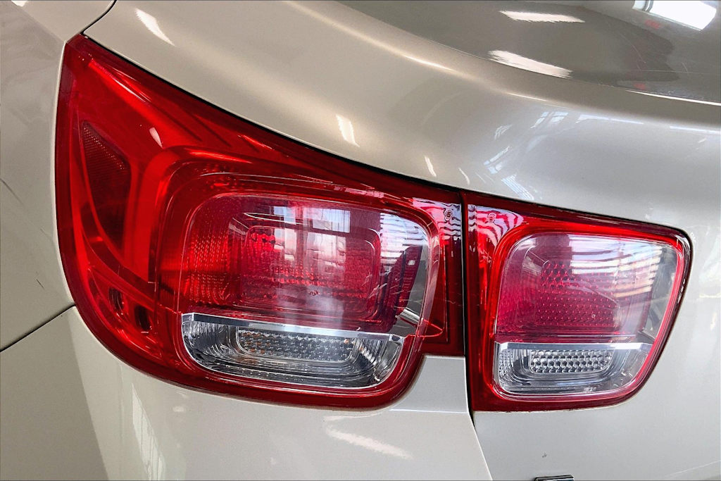 2015 Chevrolet Malibu LT 31
