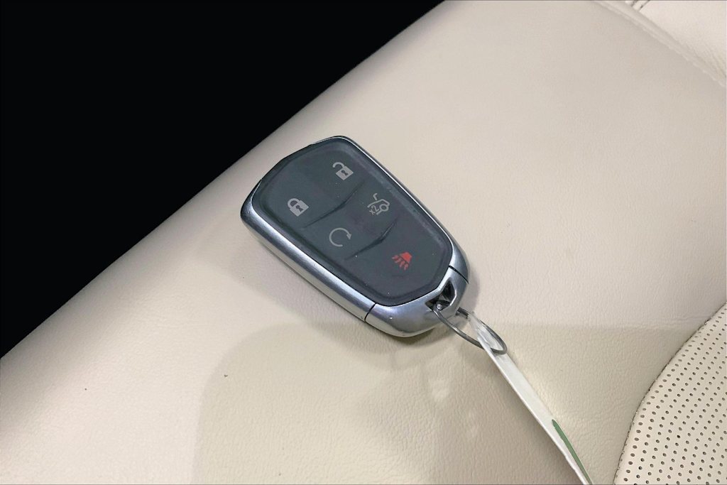 Thumbnail: 2019 Cadillac CT6 - 17