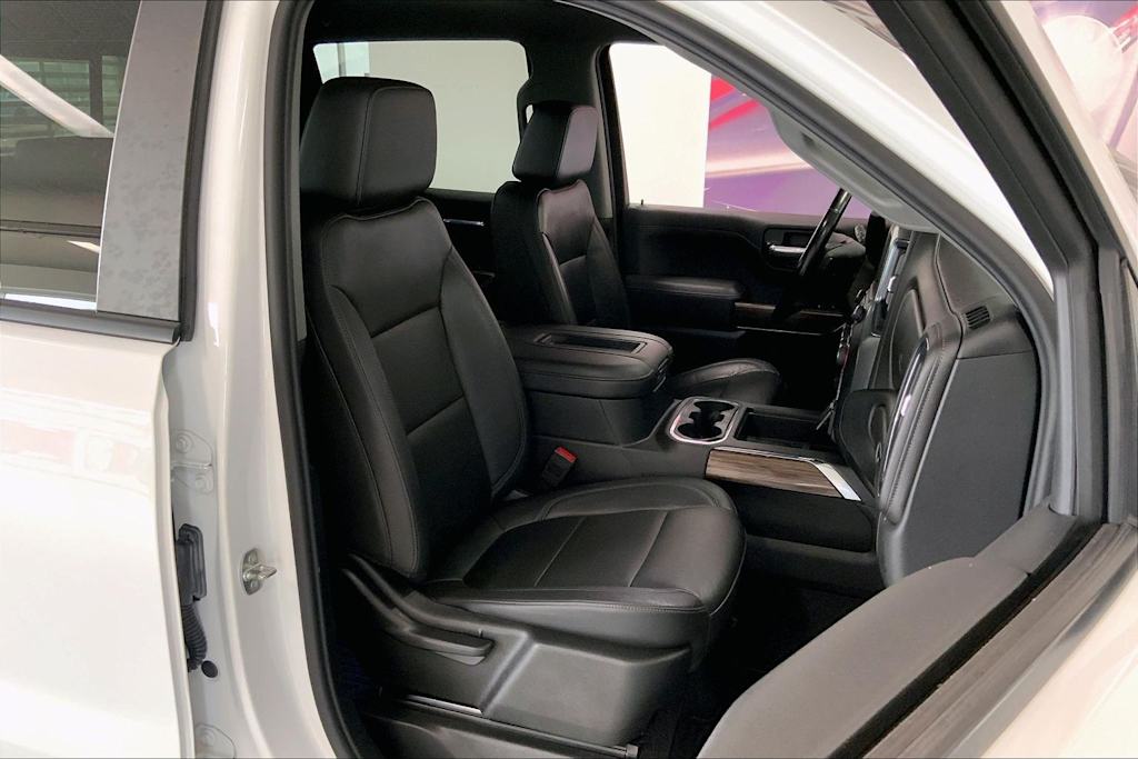 Thumbnail: 2020 Chevrolet Silverado 1500 - 16