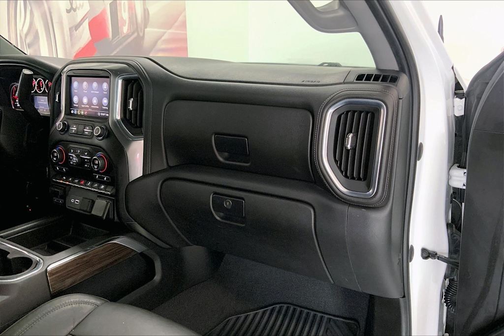 Thumbnail: 2020 Chevrolet Silverado 1500 - 19
