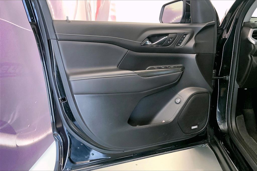 Thumbnail: 2023 GMC Acadia - 23