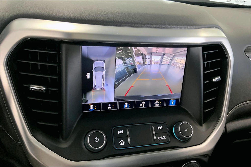 Thumbnail: 2023 GMC Acadia - 13