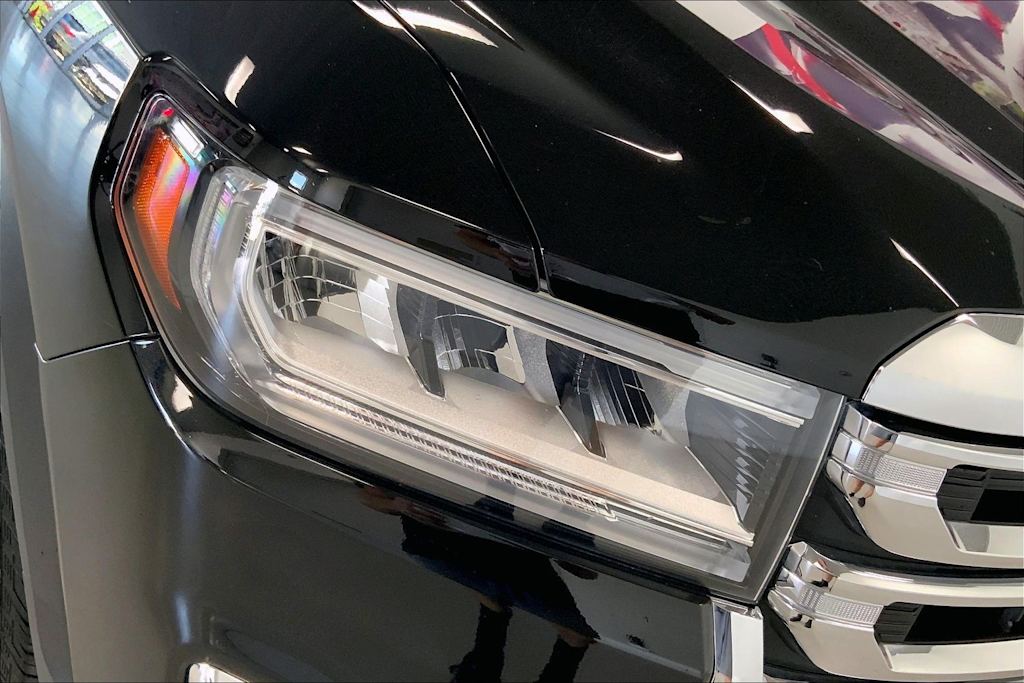 Thumbnail: 2023 GMC Acadia - 27
