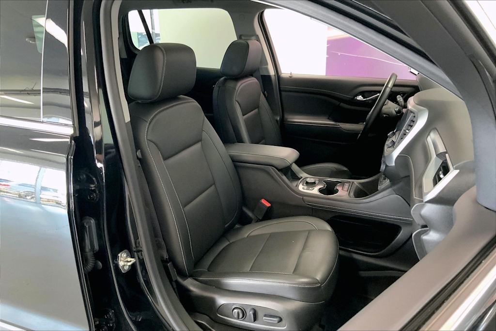 Thumbnail: 2023 GMC Acadia - 9