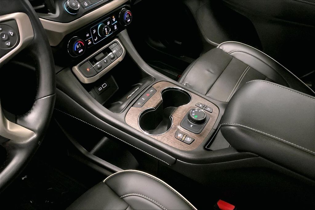 Thumbnail: 2022 GMC Acadia - 15