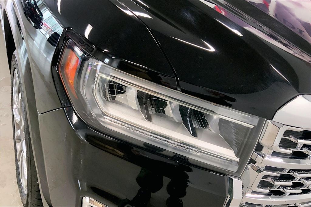 Thumbnail: 2022 GMC Acadia - 28