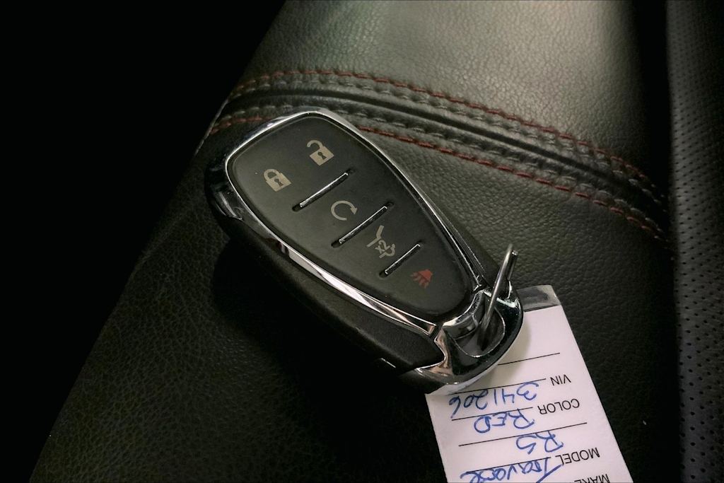 Thumbnail: 2023 Chevrolet Traverse - 19